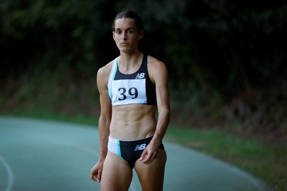 Esther Guerrero supera el rècord d'Espanya de 2.000 metres a Olot