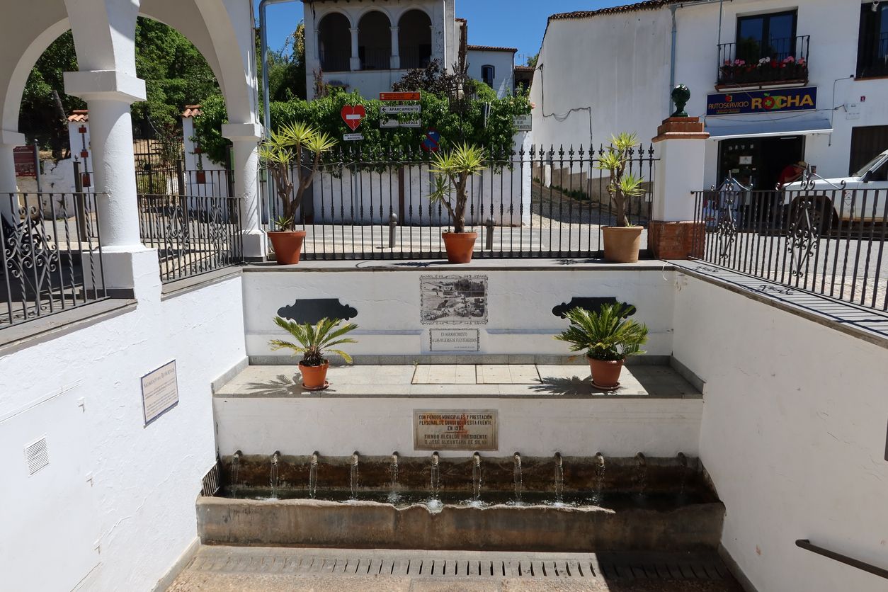 La Fuente de los Doce Caños en Fuenteheridos