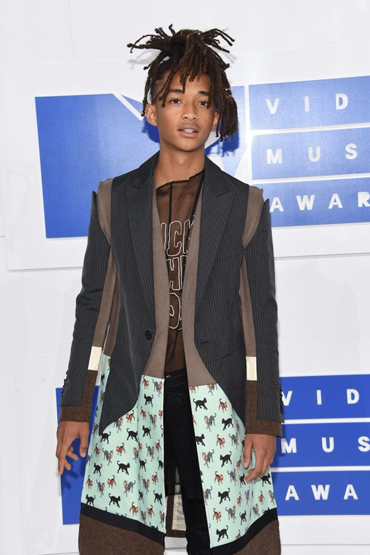 Jaden Smith de Undercover en los MTV Video Music Awards 2016