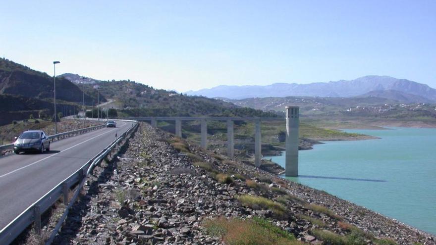 El accidente ha tenido lugar en el término municipal de La Viñuela.