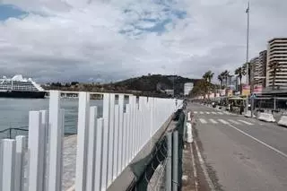 El Puerto de Málaga cambiará la polémica valla del Muelle Uno: se baraja reducir la altura o sustituirla por paneles de cristal