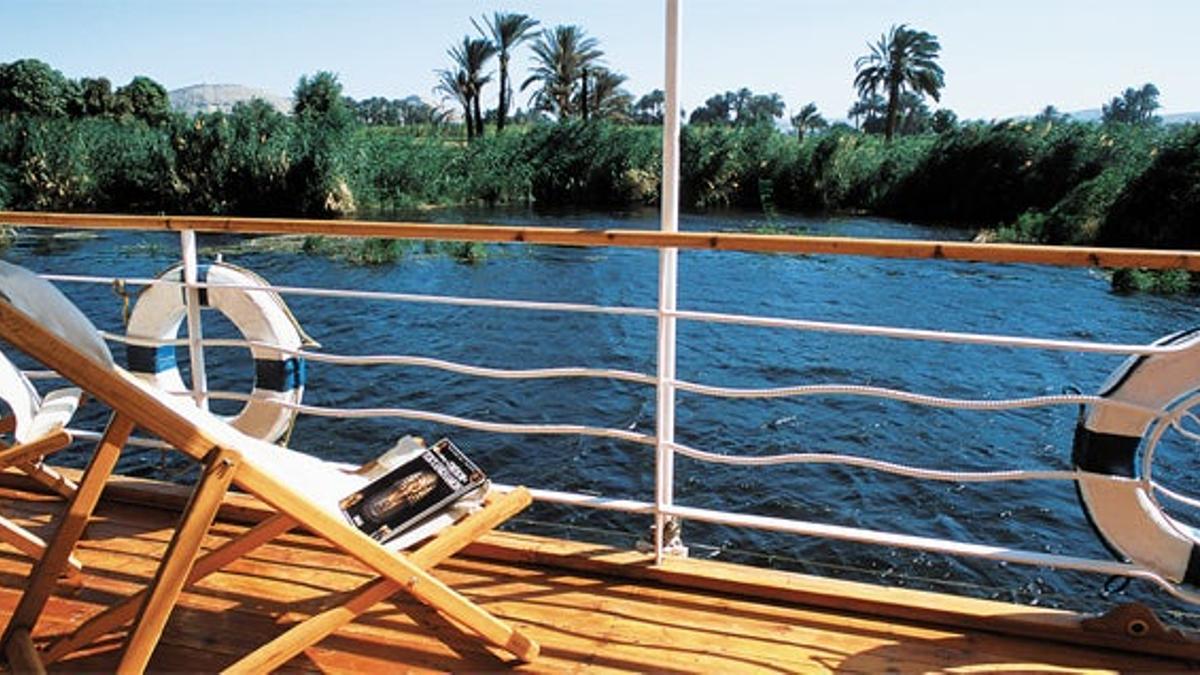 Las falúas han surcado durante miles de años el cauce del Nilo, el río más largo de África.