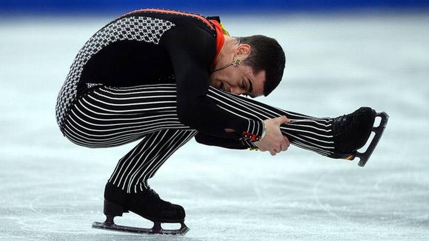 Javier Fernández apunta a su segundo oro europeo tras el programa corto