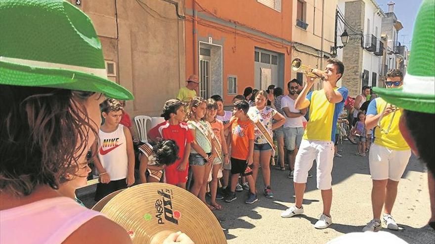 Actos taurinos, gastronomía y música copan el programa