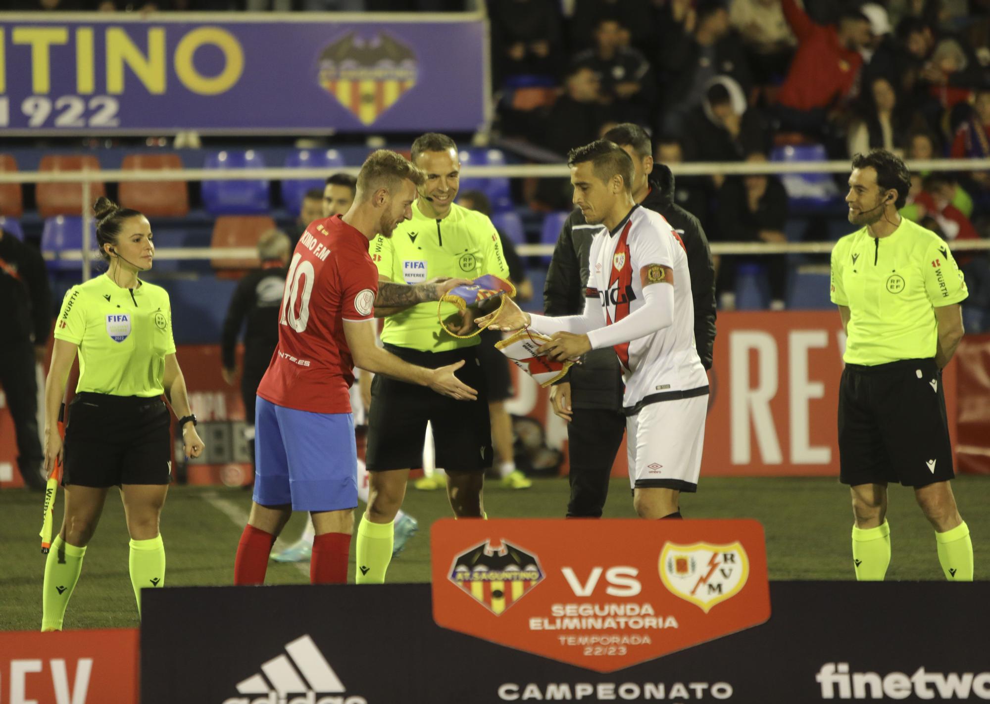 Las mejores fotos del Atlético Saguntino - Rayo Vallecano de Copa del Rey