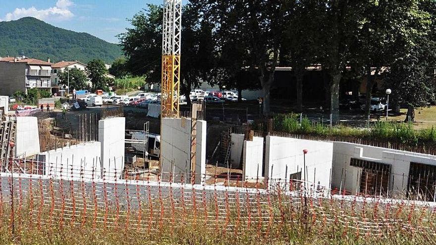 Olot contracta un préstec d&#039;1,5 milions per a l&#039;Espai Cràter