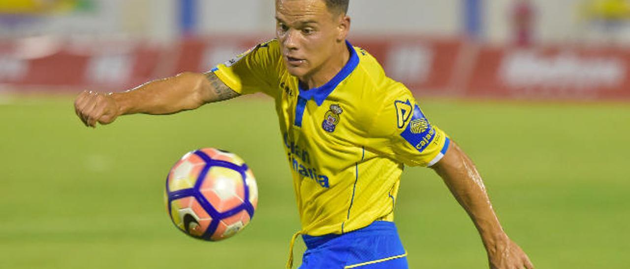 Roque Mesa, durante un partido ante el Tenerife en Maspalomas.