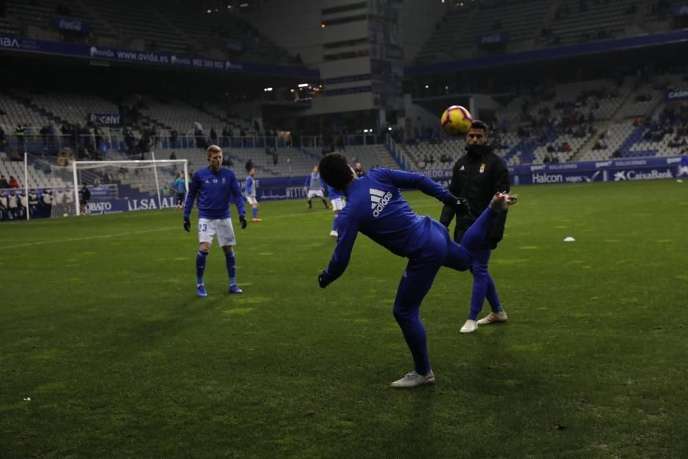 El partido del Oviedo ante el Tenerife, en imágenes