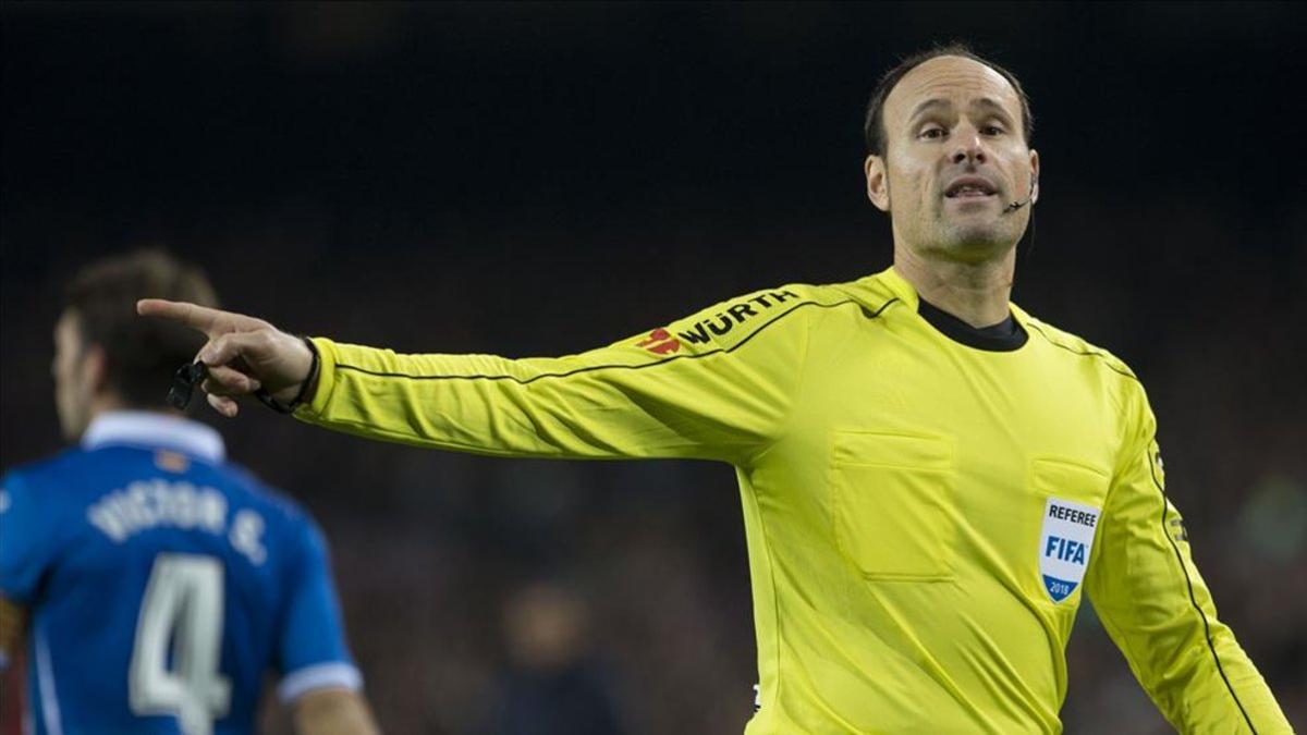 Mateu Lahoz es uno de los árbitros Élite de la UEFA