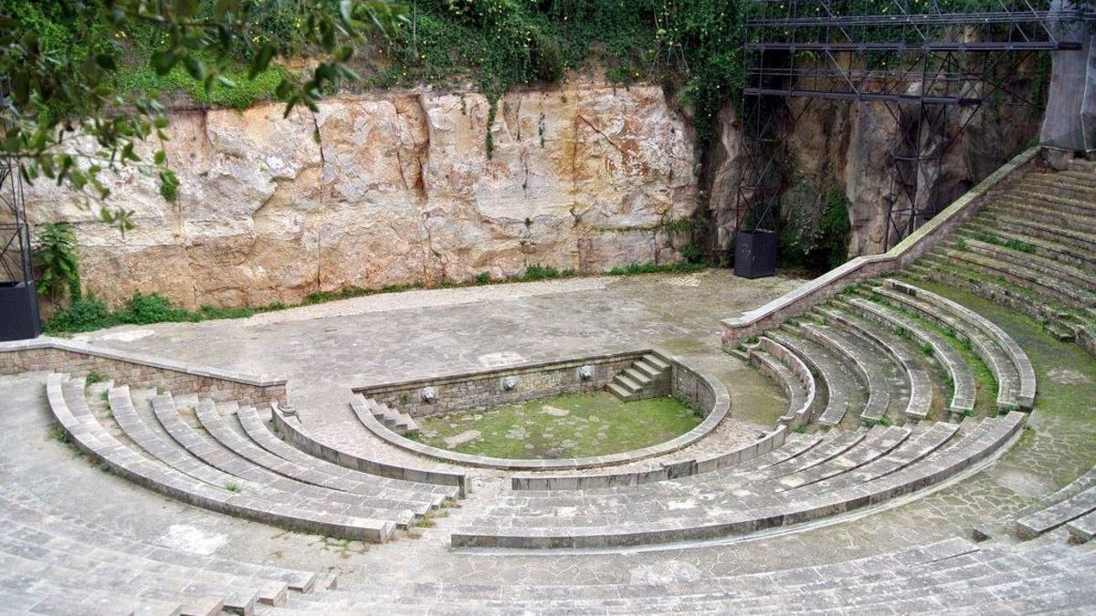 El Teatre Grec acogerá montajes de compañías locales