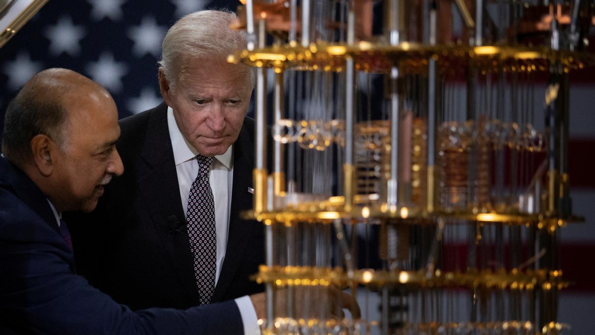 Biden perdona todos los delitos federales leves por la posesión de marihuana