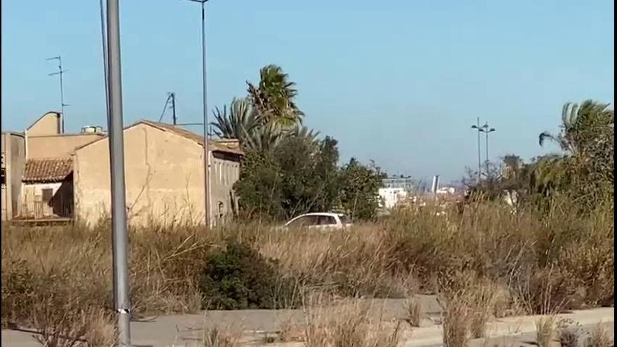 Aparece un cadáver en una caseta abandonada de la ZAL del puerto de València