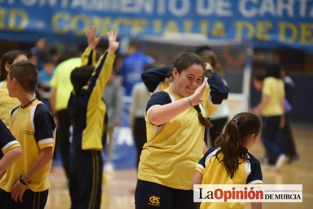 Encuentro de escolares con los jugadores del Plást