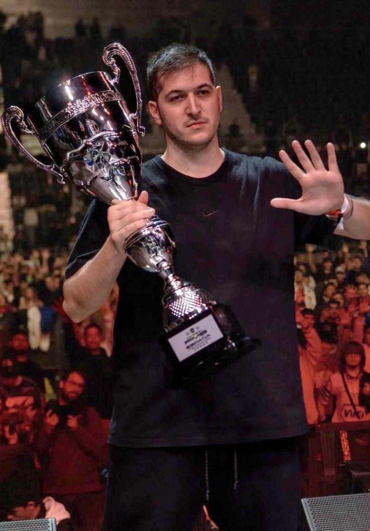 El rapero Chuty se proclama pentacampeón de la Freestyle Master Series (FMS) España