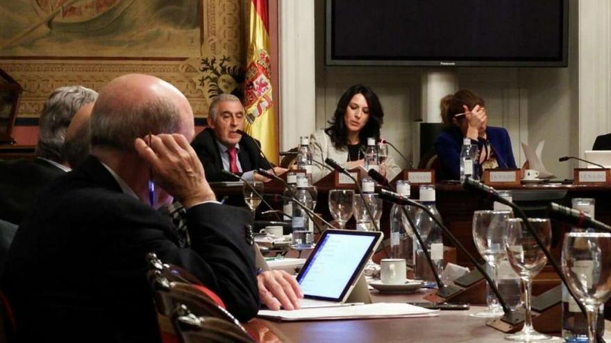 Extremadura pide al Estado invertir el 7% del PIB en Educación