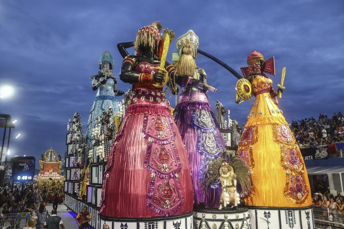 El carnaval de Sao Paulo recupera el esplendor tras la pandemia