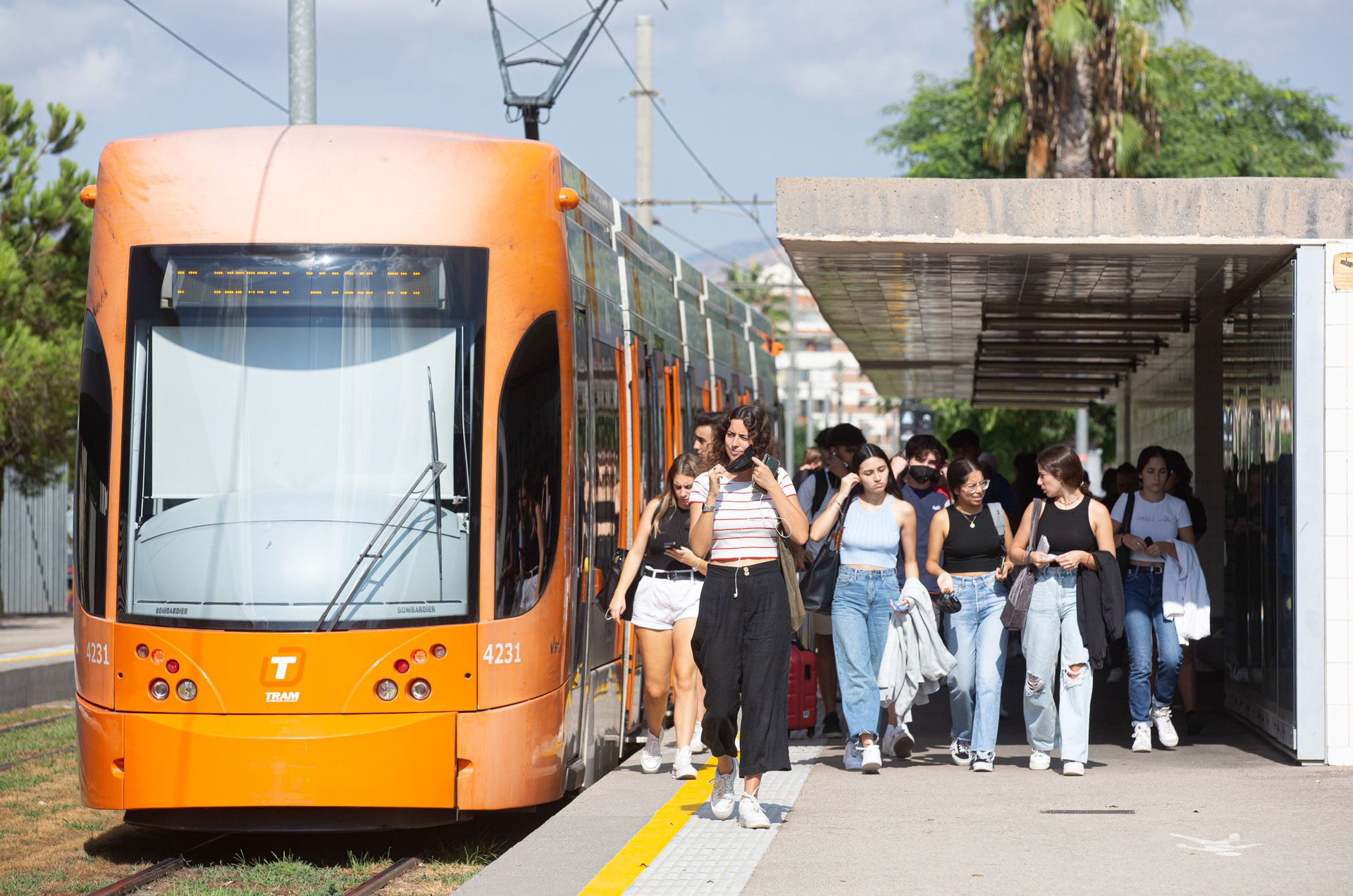 El TRAM "pesca" en la UA