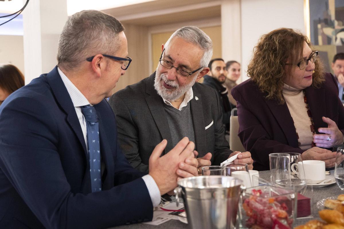 Fotogalería | Imágenes del encuentro de el Periódico Extremadura con el alcalde de Cáceres