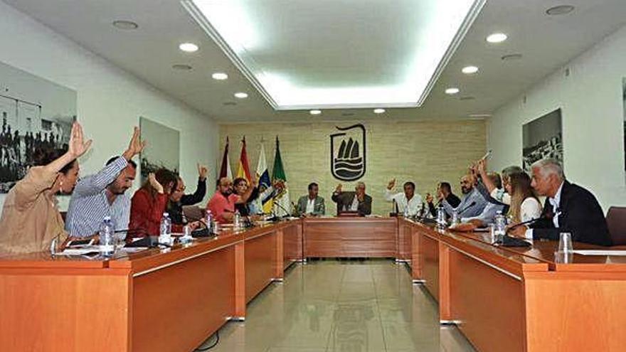 CC pide la dimisión o cese del concejal de Puerto del Rosario acusado acoso sexual