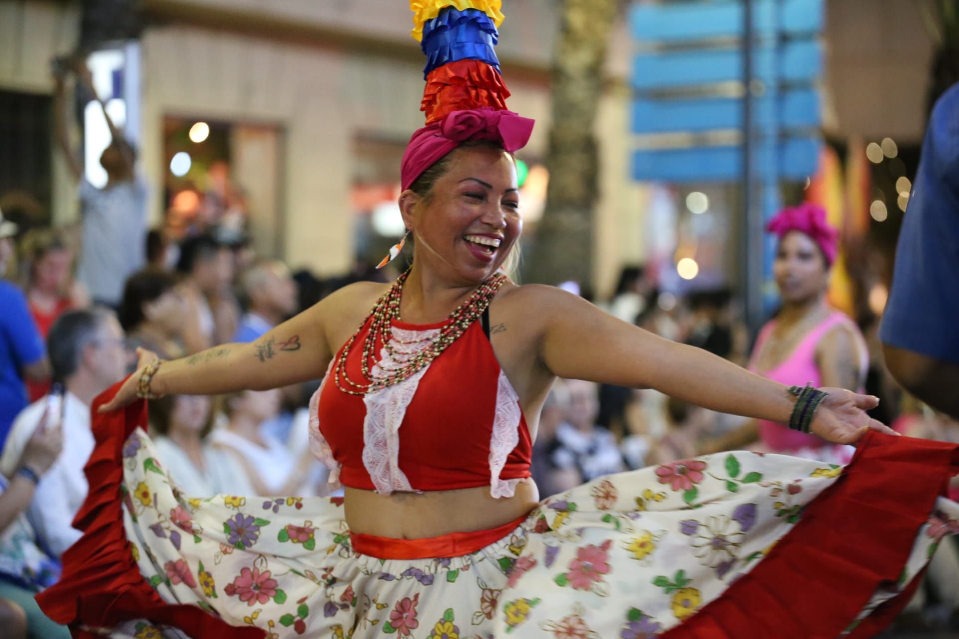 Desfile Folclórico Internacional de las Hogueras de Alicante 2022