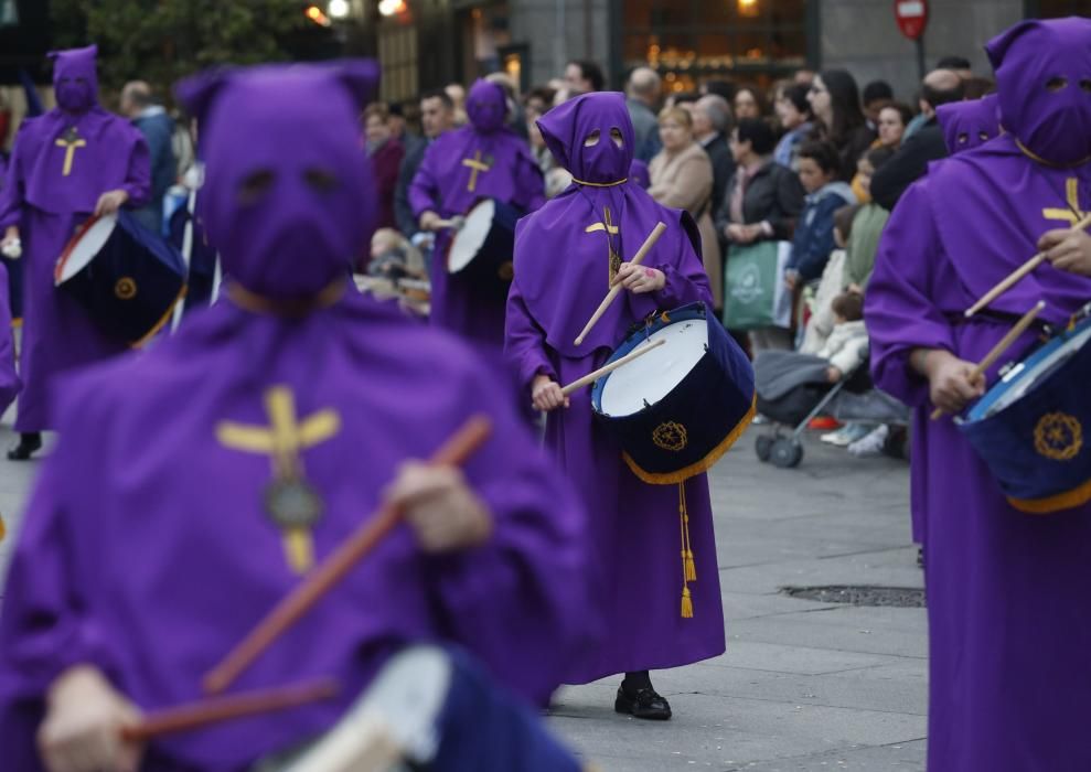 Procesión del Santo Encuentro en Avilés