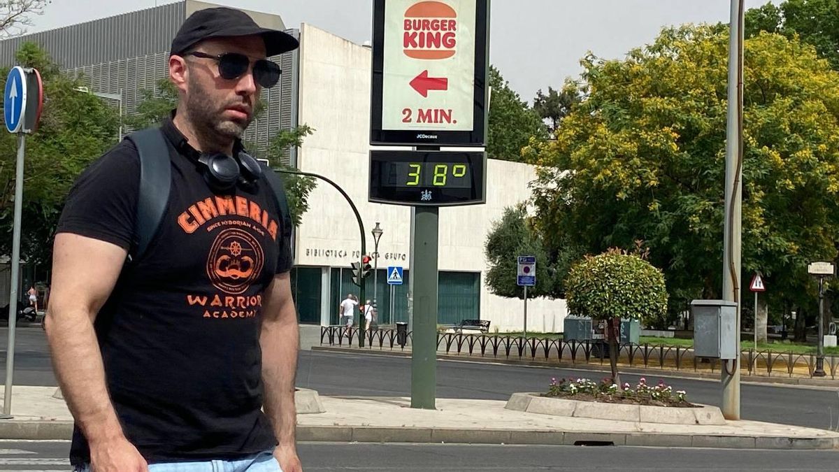 Termómetro callejero en Córdoba, la tarde de este jueves.
