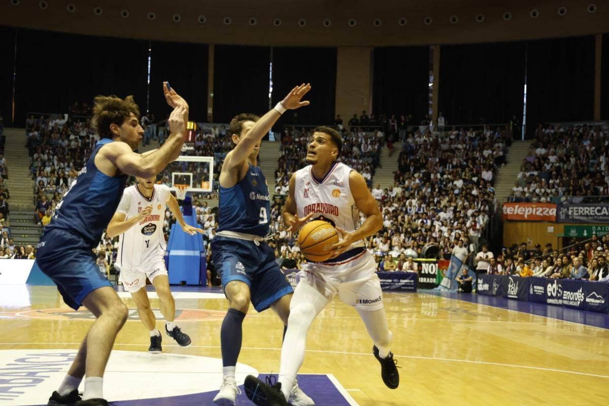 El Obra recibe al Gipuzkoa con el ascenso directo en su mano