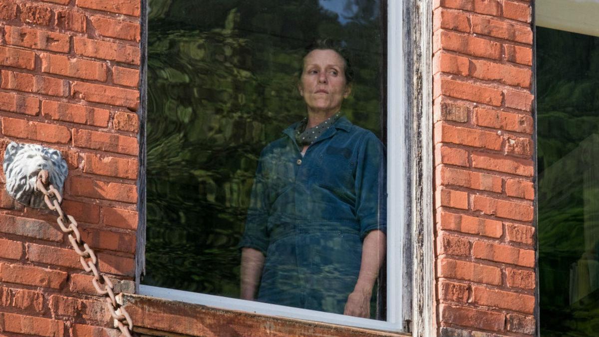 Frances McDormand, en un fotograma de 'Tres anuncios en las afueras'