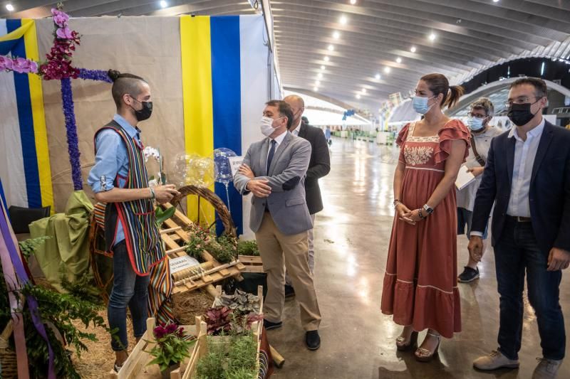 Clasura de la exposición de flores y artesanía de las Fiestas de Mayo