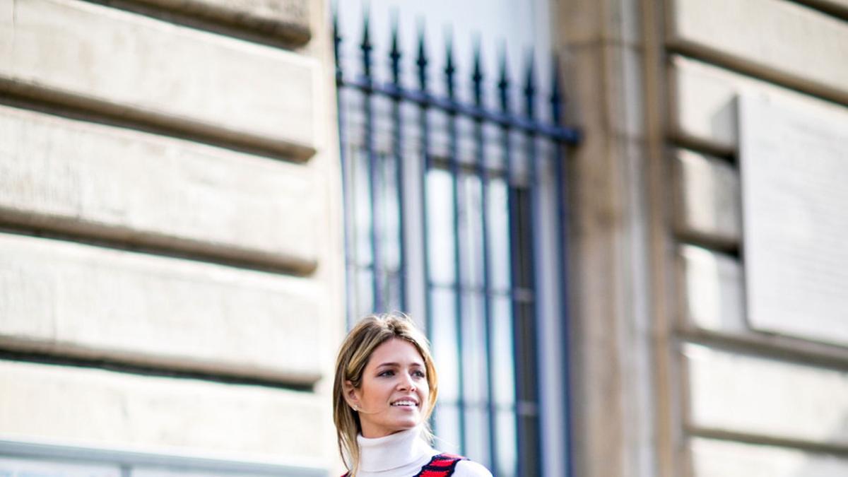 Street style con top de crochet