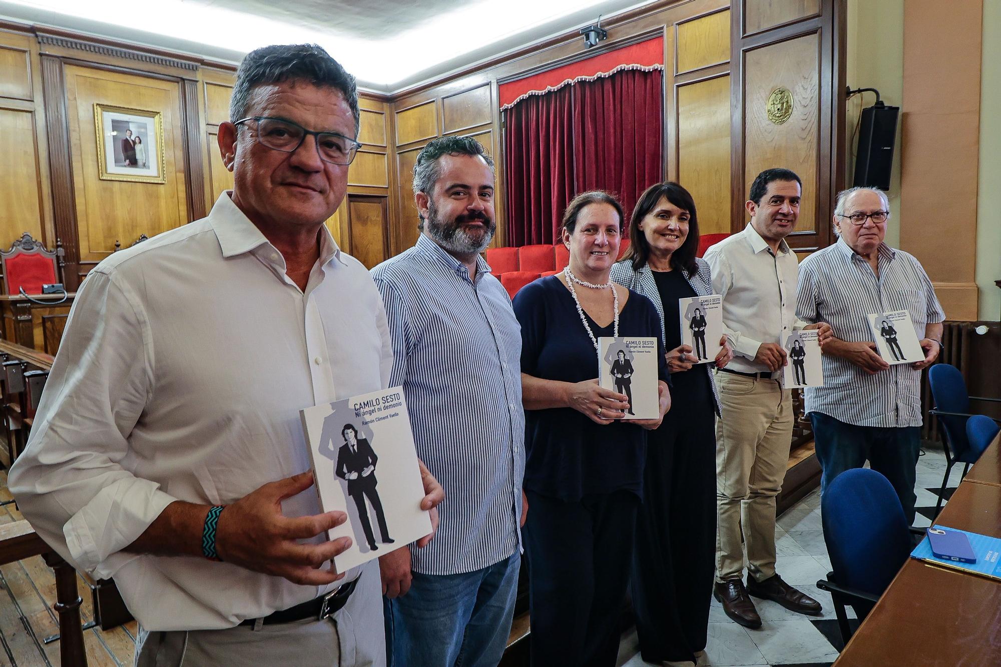 Camilo Sesto, la persona y el personaje a través de un libro