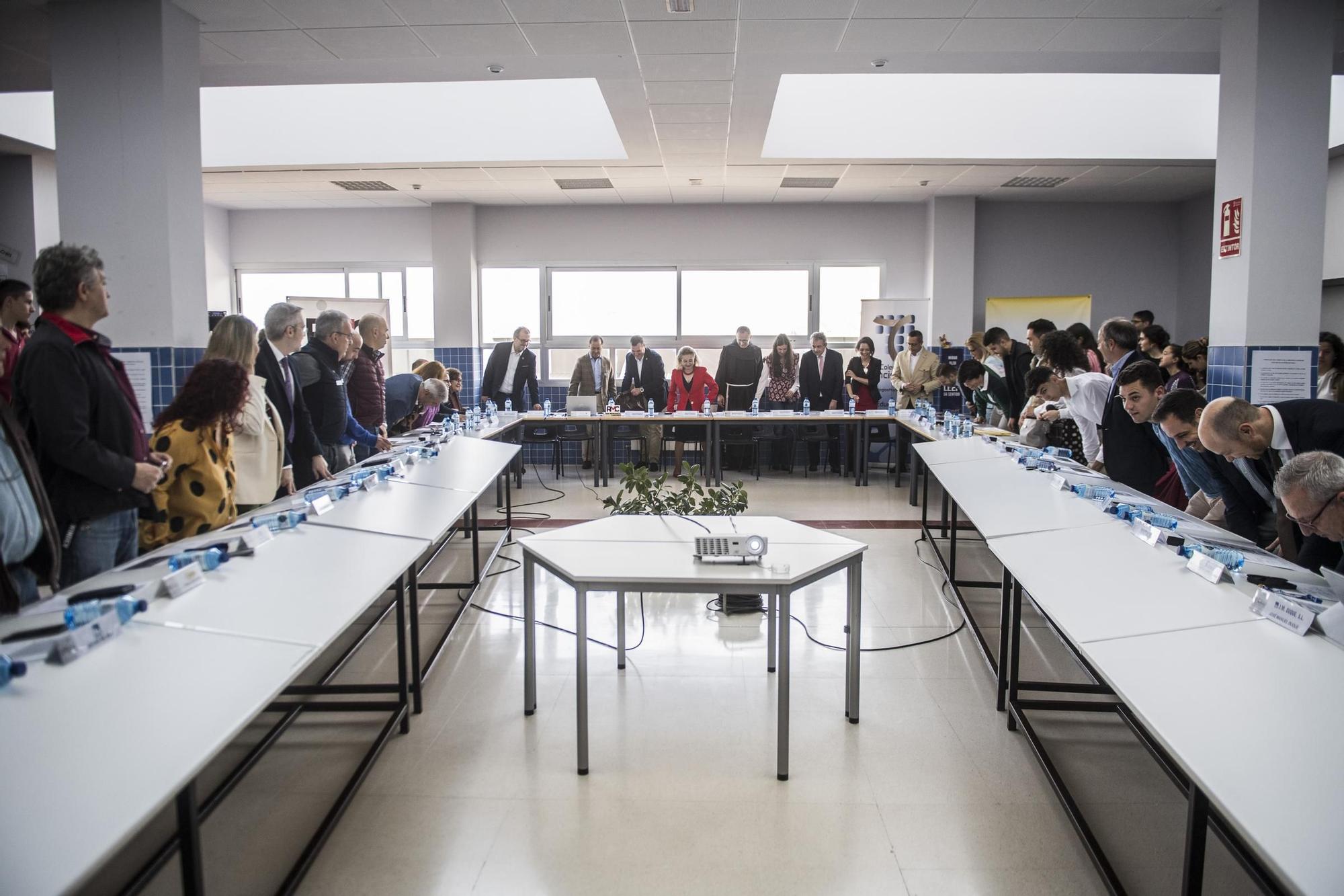 Colegio San Antonio de Cáceres: tu futuro en un minuto