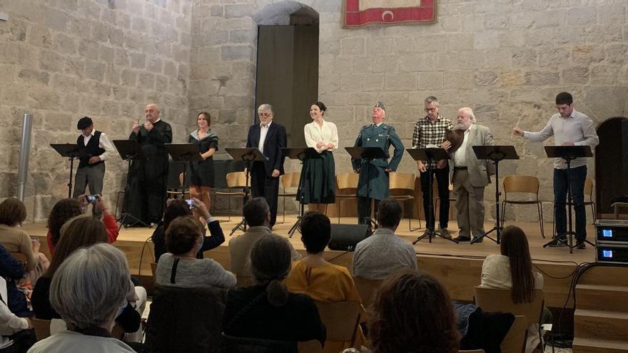 Reparto de la interpretación teatral de ‘Querido Calabuch’, dirigida por Josi Ganzenmüller.