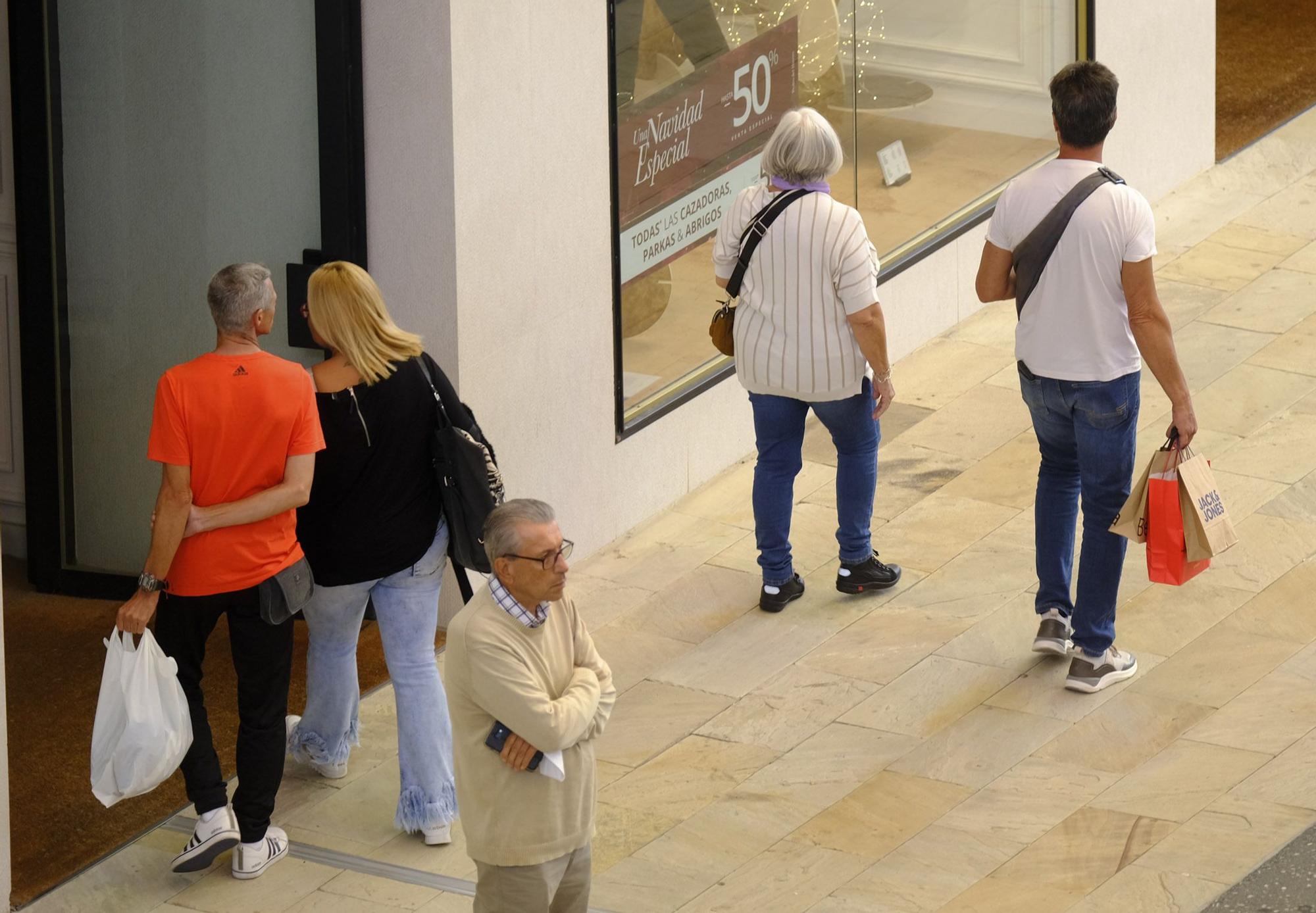 Día de compras en Los Alisios