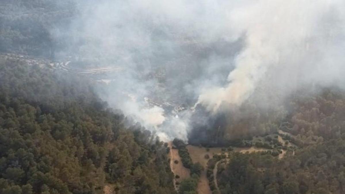 Incendio forestal de nivel 1 declarado la tarde de este lunes en Son Fortesa, en Puigpunyent
