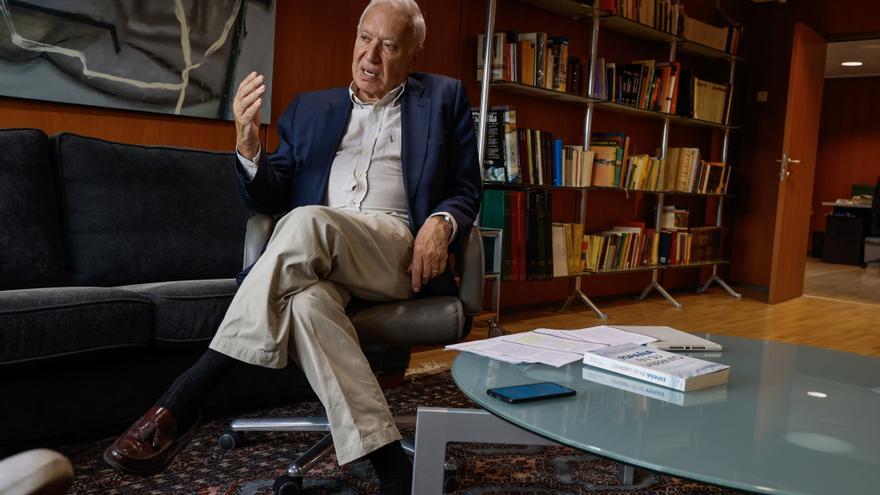 El Consell incorpora al exministro Margallo como consejero del Puerto de València