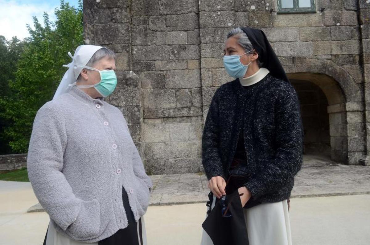 En el monasterio viven ocho religiosas, de entre 33 y 100 años.  | // NOÉ PARGA