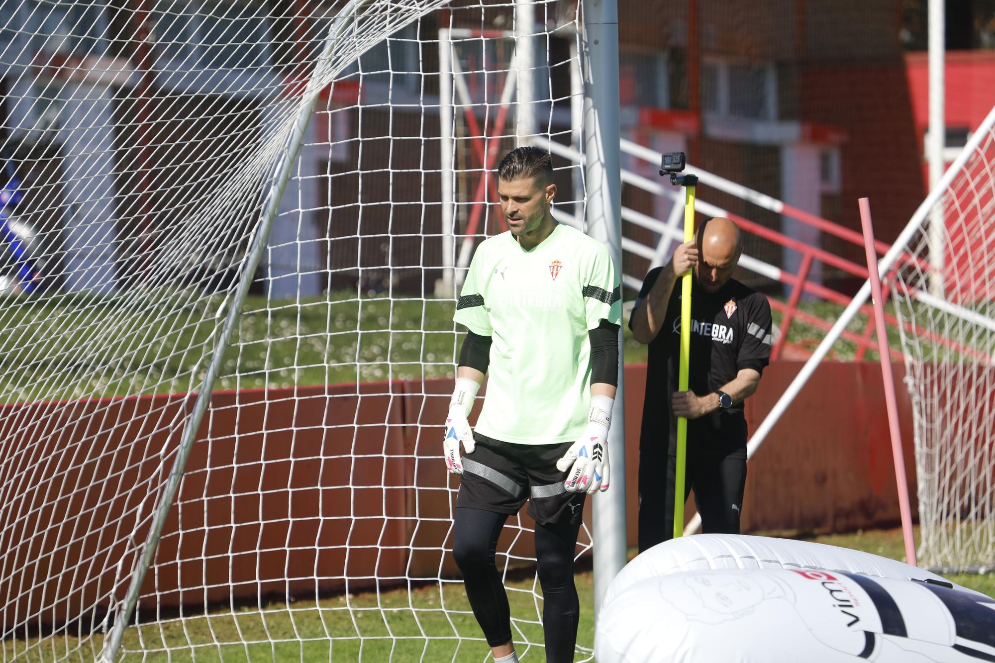 Alejandro Irarragorri, en Gijón ante el importante partido del Sporting frente a Las Palmas