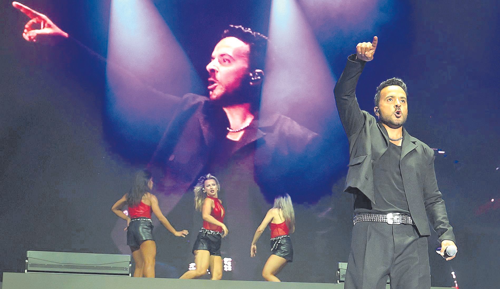 El concierto de Luis Fonsi en Castrelos, en imágenes