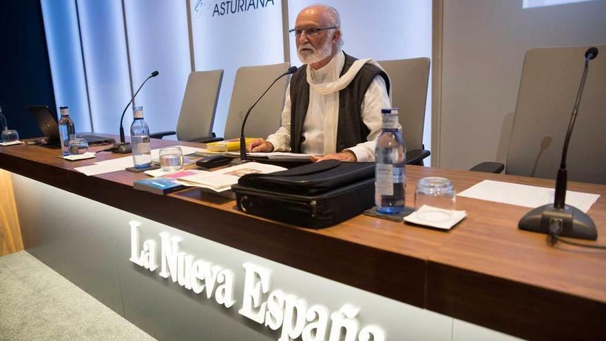 Celso Peyroux, durante la presentación de su novela.