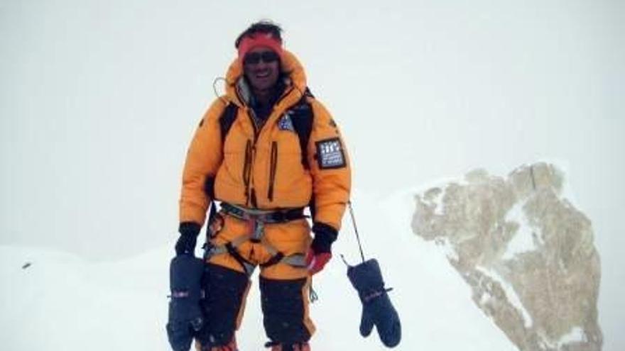 Martín Ramos, durante su expedición al K2