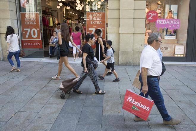 Últimos domingos con tiendas abiertas en Barcelona: estas son las fechas de agosto y septiembre