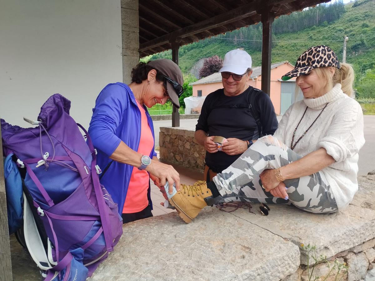 Así fue la visita a Láneo (Salas) de la Federación Nacional de Asociaciones Culturales y Recreativas de Empleados de Cajas de Ahorros