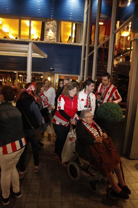 Llegada de los jugadores a la fiesta privada.