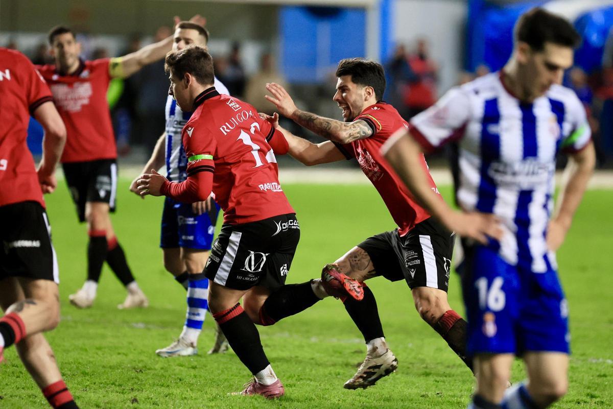 Las imágenes del Real Avilés - Mérida