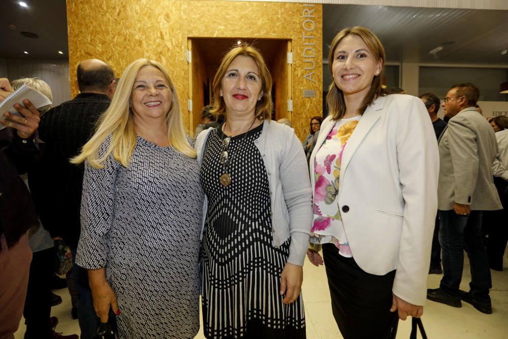 Gala 25 Aniversario Levante-EMV Edición Camp de Morvedre. Lola Torrente, presidenta de la Federación de Comerciantes, Belvis Plaza y Rosa Marín, directora de oficina de Caixa Popular.