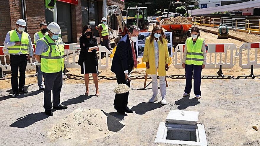 Caride, Caballero, Silva y Espinosa, esta mañana, en Julia Minguillón.   | // A. VILLAR