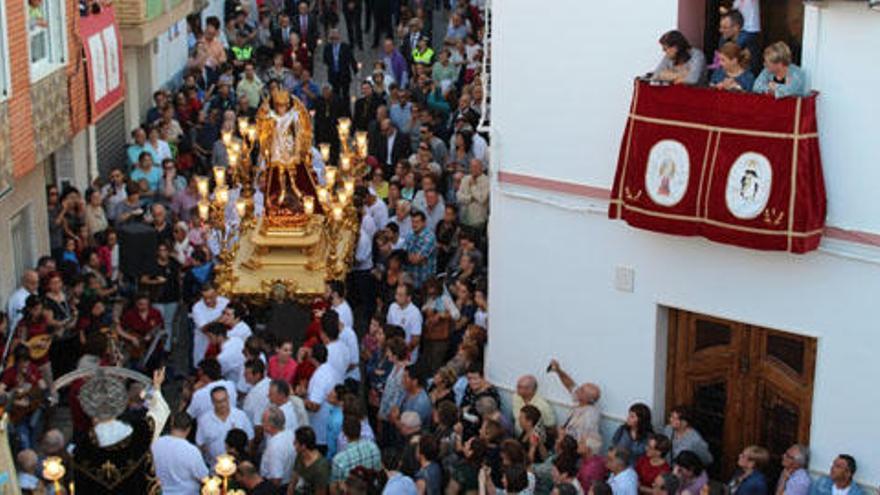 La Baixà de San Miguel reúne  a miles de vecinos en Llíria