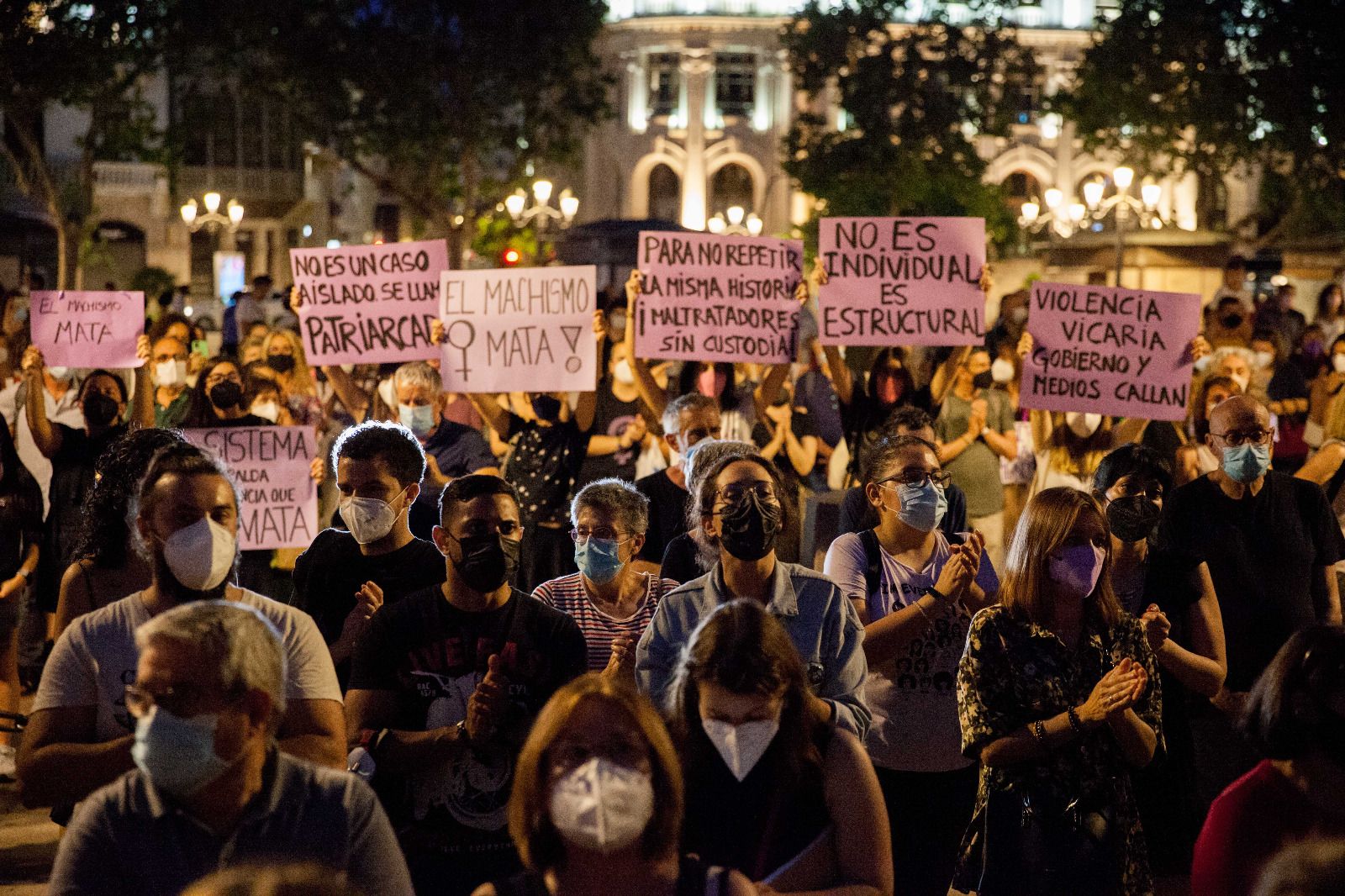 Protesta en València contra la violencia machista