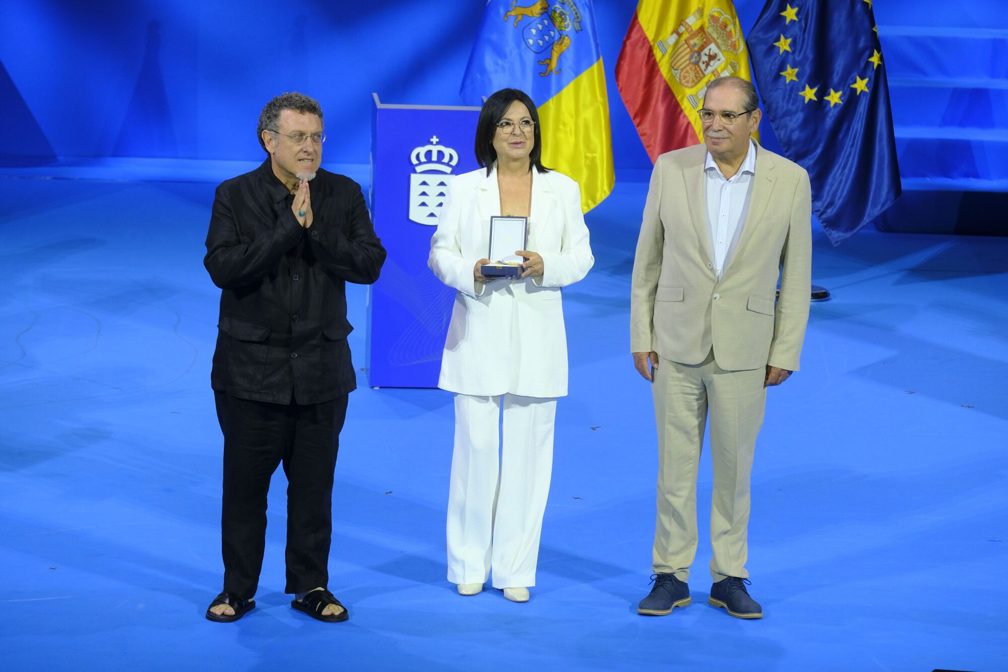 Acto Día de Canarias en el Alfredo Kraus